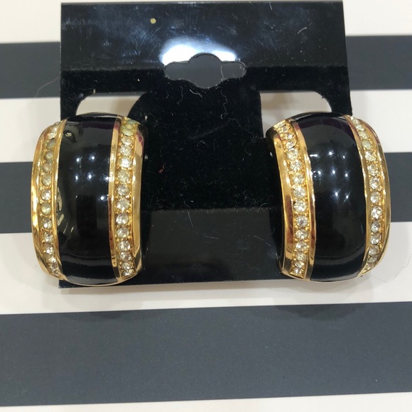 Dior Jewelry - Christian Dior earrings